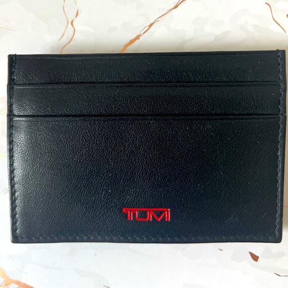 TUMI SLIM LEATHER CARD CASE | BLACK | EXCELLENT PRE-OWNED CONDITION - Picture 1 of 10